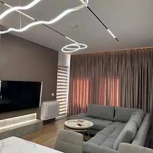 Hera Deluxe Apartment